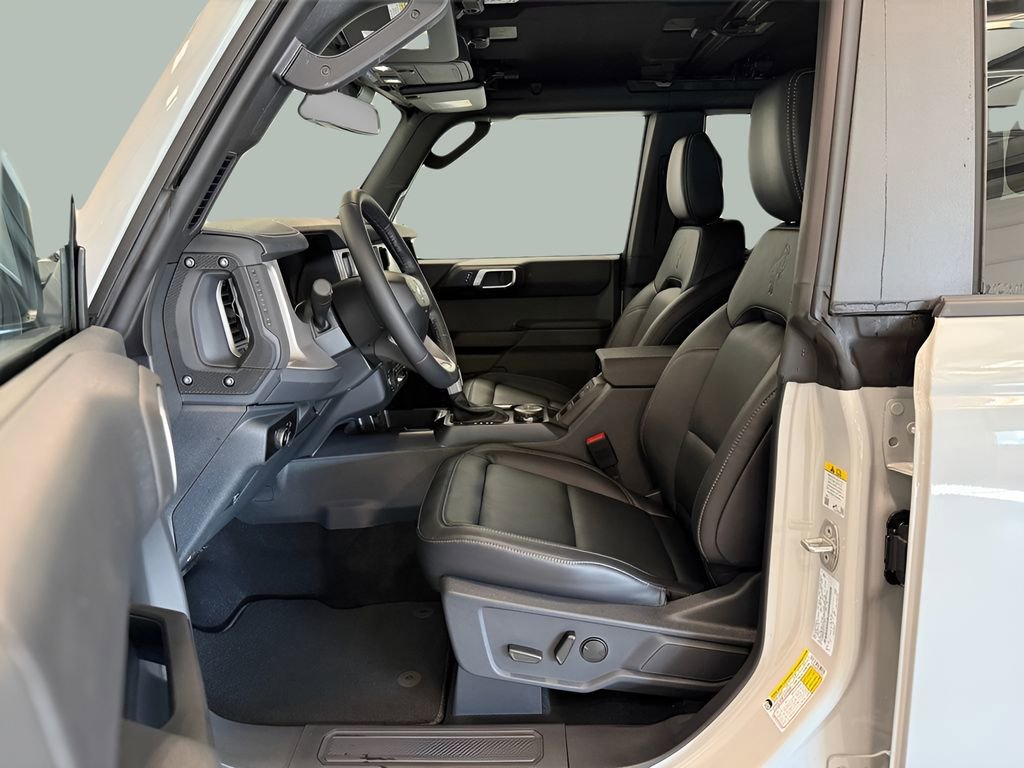 New 2026 Ford Bronco Outer Banks AWD/4WD image 16