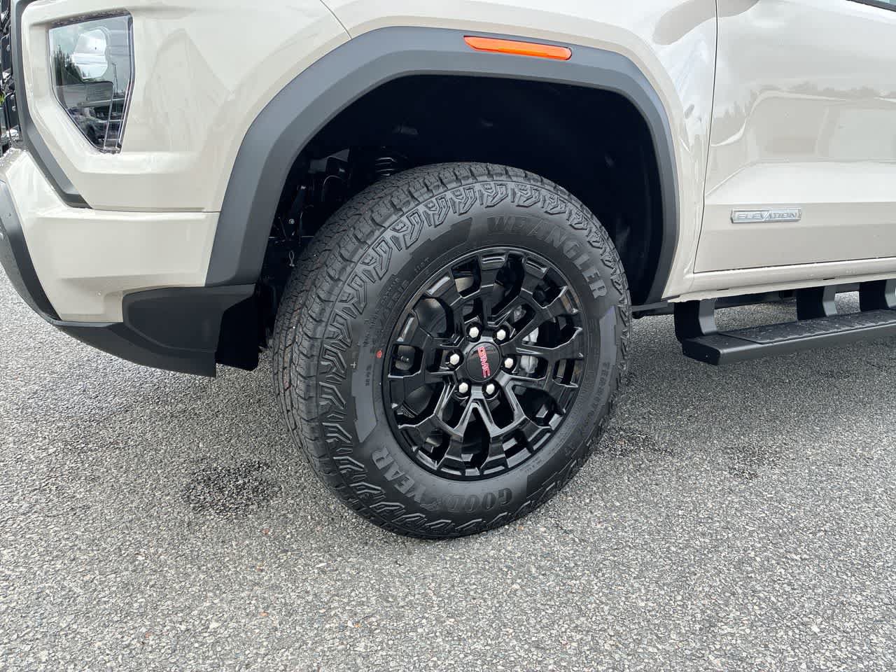 New 2026 GMC Canyon Elevation RWD image 32
