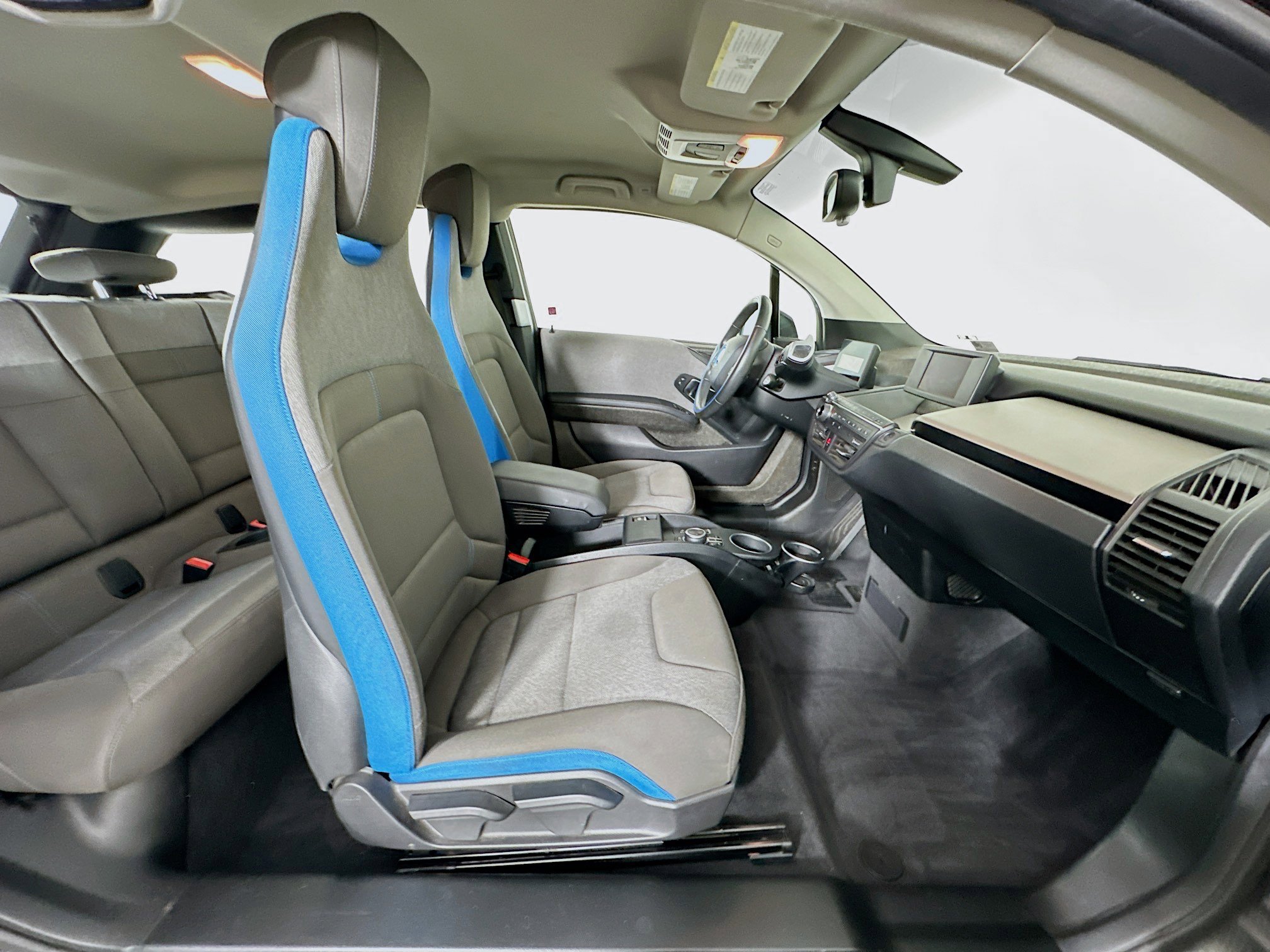 Used 2019 BMW i3 image 29