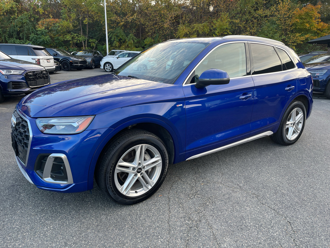 Used 2022 Audi Q5 e Premium Plus w/ Premium Plus Package image 4