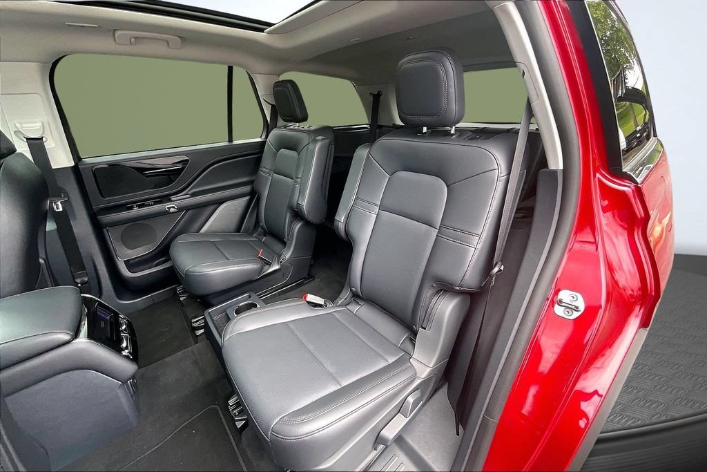 Used 2026 Lincoln Aviator 2WD image 24