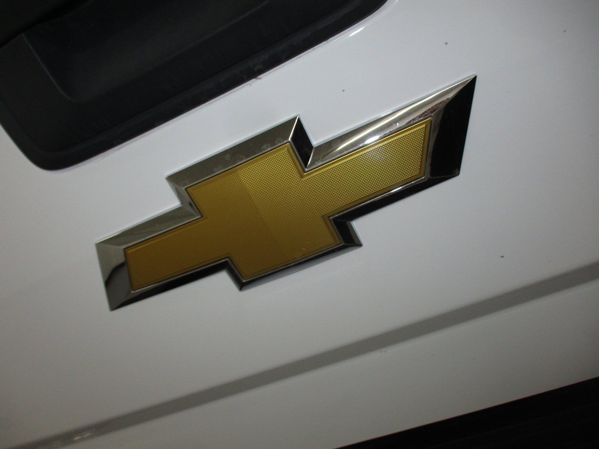 Used 2015 Chevrolet Silverado 2500 W/T AWD/4WD image 9