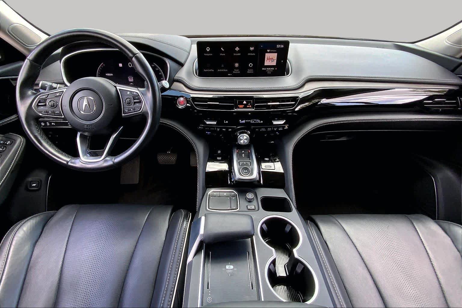 Used 2024 Acura MDX SH-AWD w/ Advance Package image 16