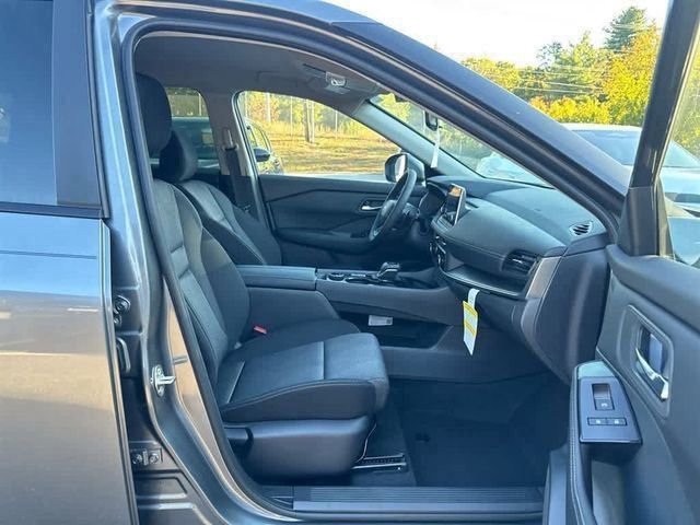 New 2026 Nissan Rogue SV image 27