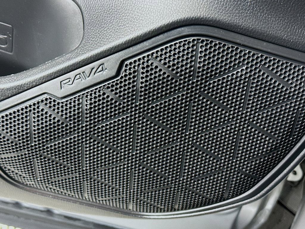 Used 2025 Toyota RAV4 LE image 19