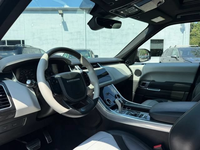 Used 2018 Land Rover Range Rover Sport SVR AWD/4WD image 10