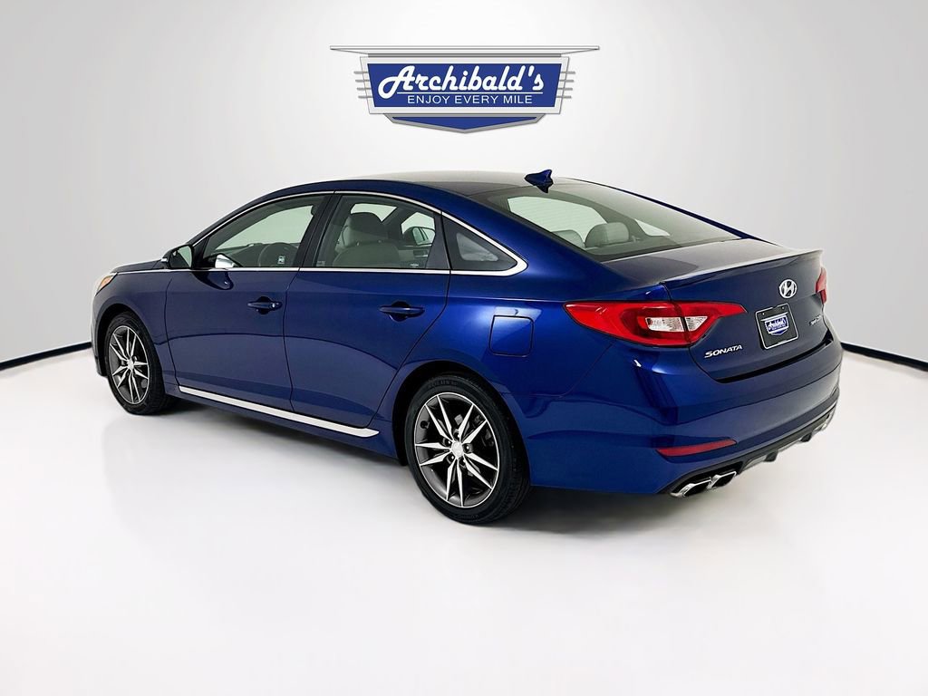 Used 2017 Hyundai Sonata Sport 2.0T FWD image 5