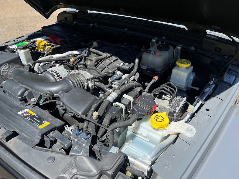 Used 2022 Jeep Gladiator Sport AWD/4WD image 29