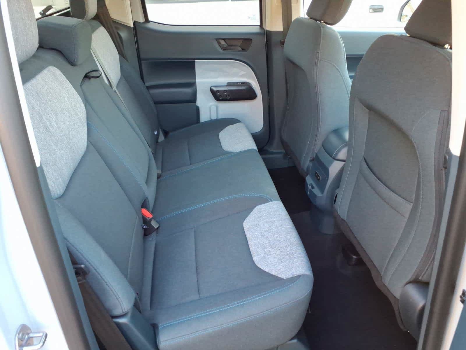 Used 2025 Ford Maverick XLT w/ Equipment Group 302A AWD/4WD image 12