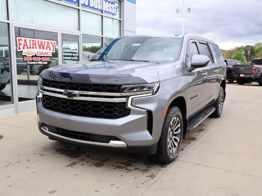 Used 2021 Chevrolet Suburban LT AWD/4WD image 6