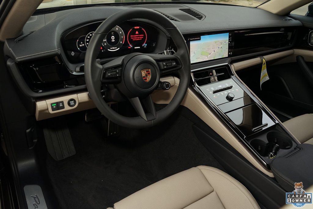 Used 2025 Porsche Panamera 4 image 8
