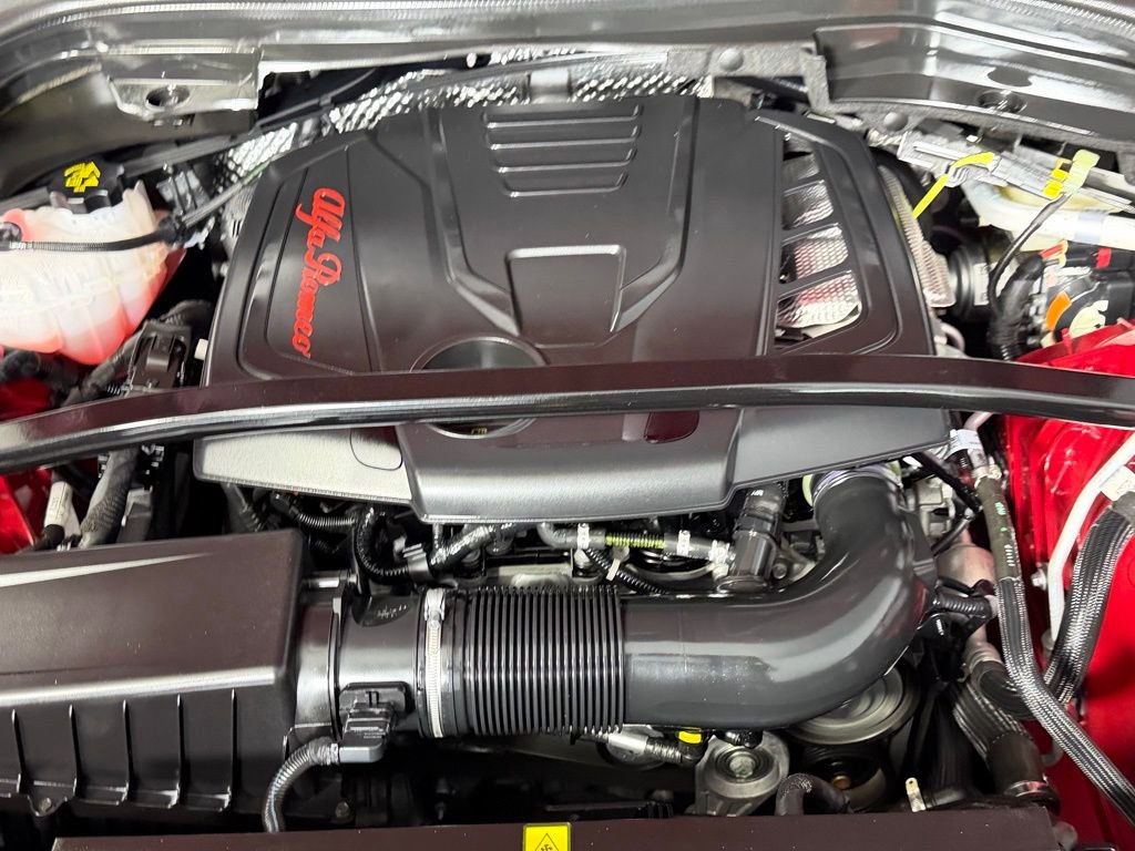 Used 2025 Alfa Romeo Stelvio Sprint w/ Veloce Package image 37