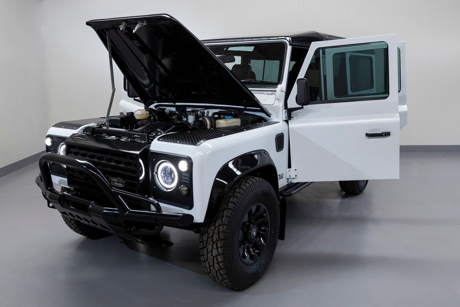 Used 1993 Porsche 968 Coupe image 2