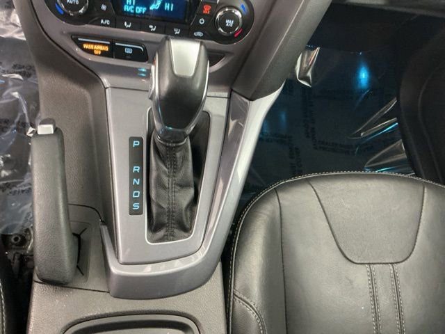 Used 2014 Ford Focus Titanium FWD image 19