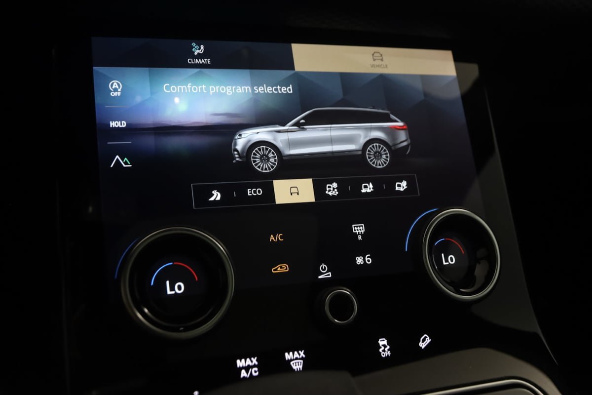Used 2021 Land Rover Range Rover Velar S AWD/4WD image 28