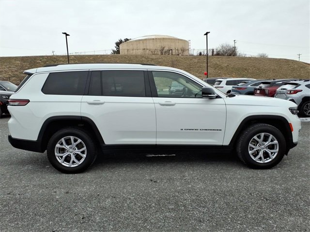 Used 2021 Jeep Grand Cherokee L Limited image 3