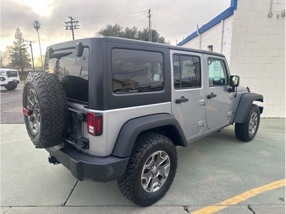 Used 2018 Jeep Wrangler Unlimited Rubicon w/ Connectivity Group image 8
