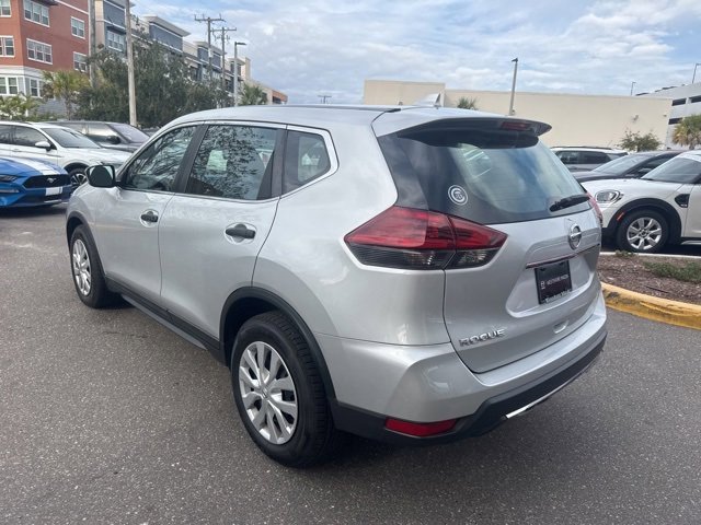 Used 2019 Nissan Rogue S image 6