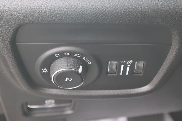 New 2025 Jeep Grand Cherokee L Limited w/ Black Appearance Package image 8