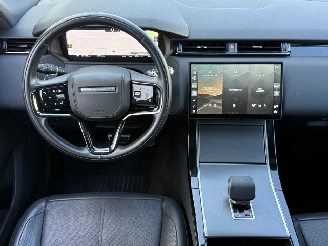 Used 2025 Land Rover Range Rover Velar Dynamic SE AWD/4WD image 11