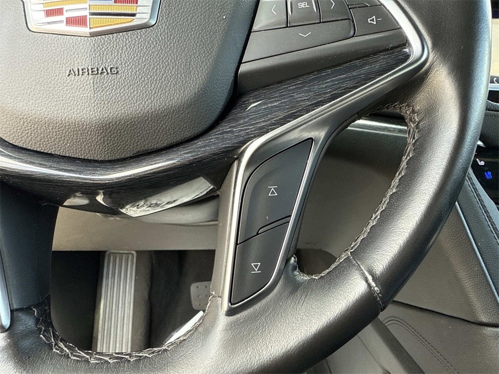Used 2023 Cadillac XT5 Premium Luxury image 19
