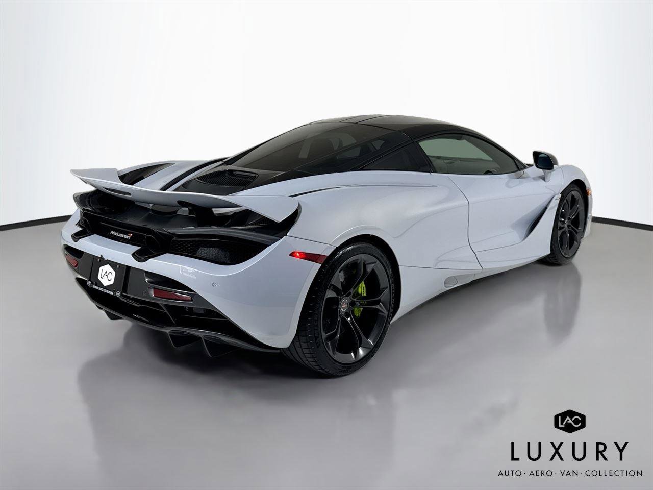 Used 2018 McLaren 720S image 6