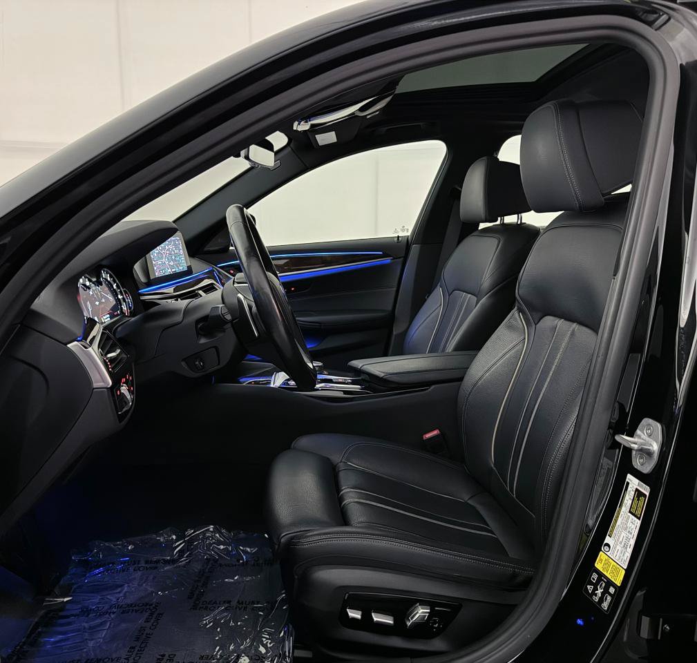 Used 2017 BMW 540i xDrive AWD/4WD image 19