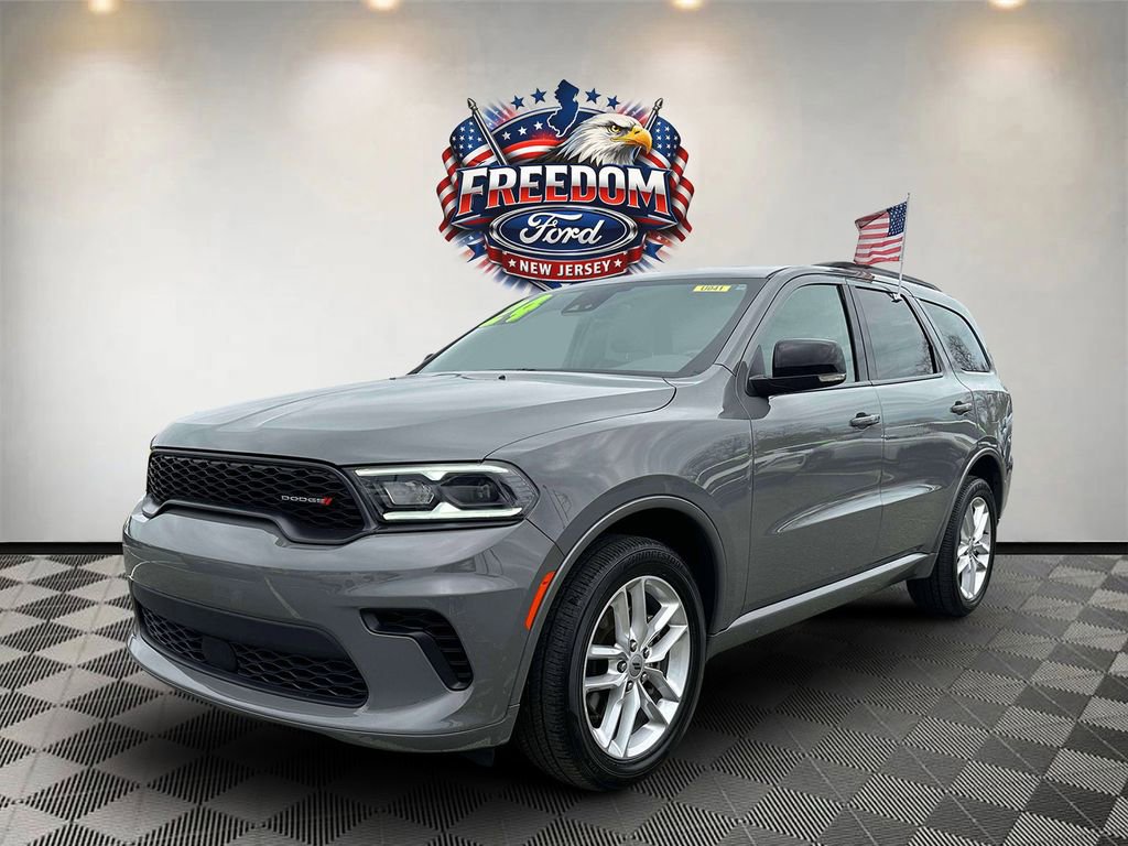 Used 2024 Dodge Durango GT AWD/4WD image 2