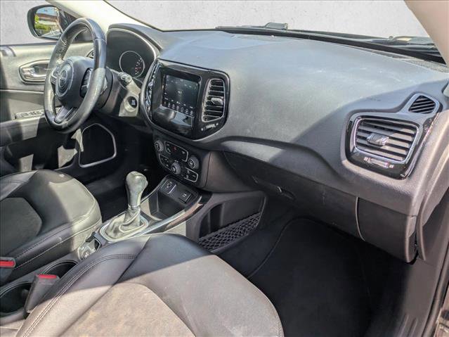 Used 2020 Jeep Compass Latitude image 19