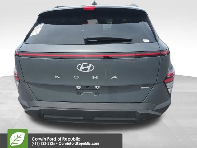 Used 2025 Hyundai Kona SEL image 19