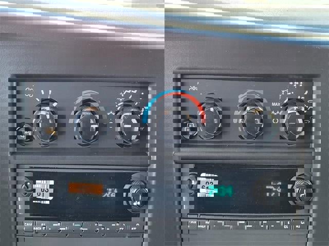 New 2025 GMC Savana 2500 Base w/ Driver Convenience Package image 22