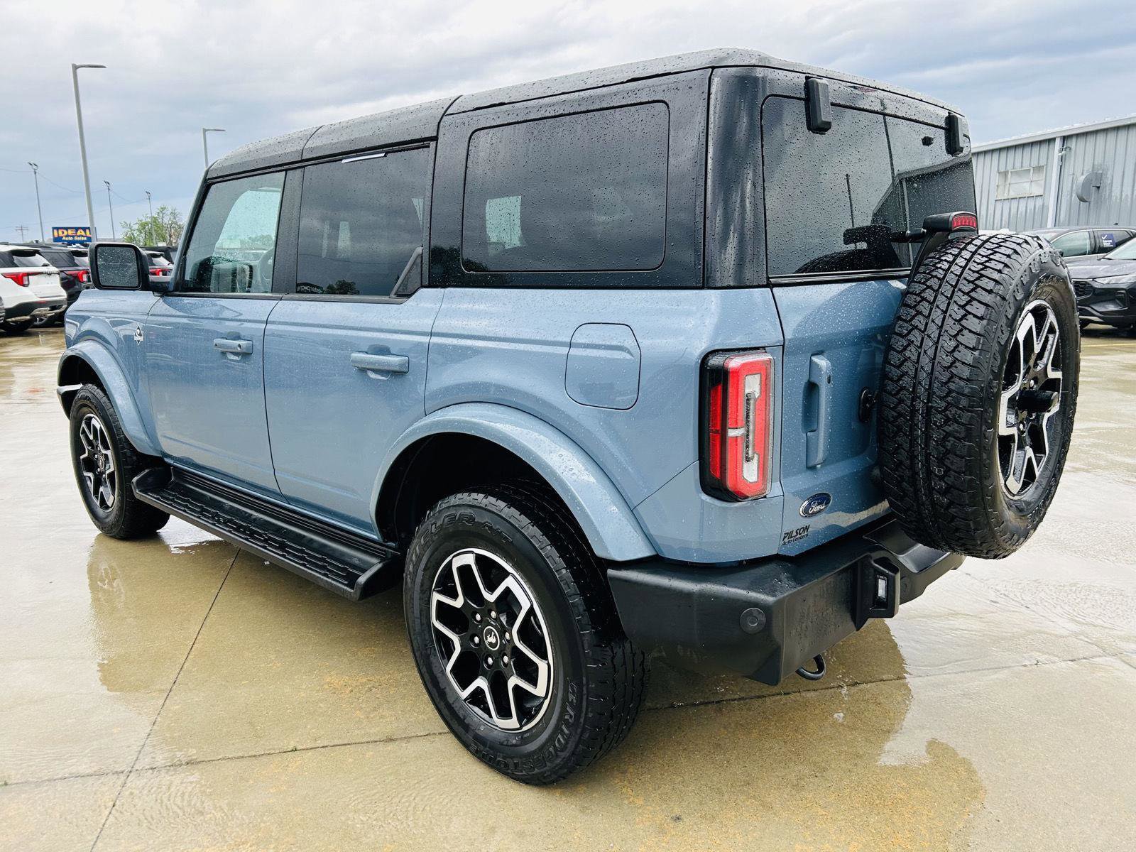 Used 2025 Ford Bronco Outer Banks AWD/4WD image 35