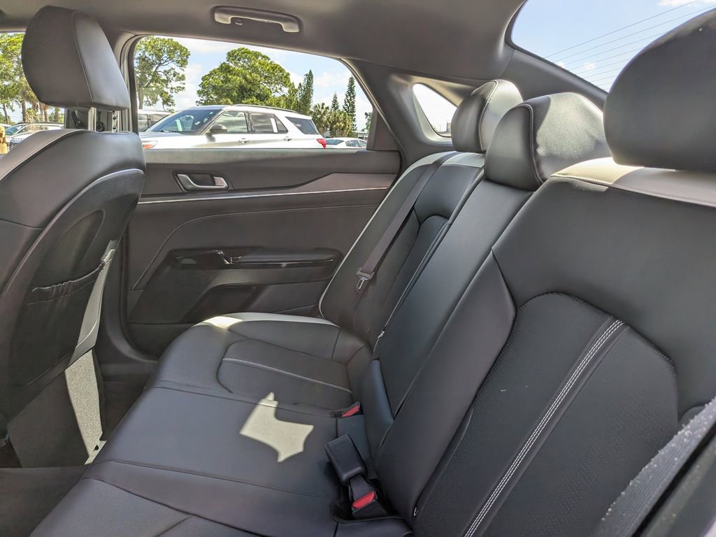 Certified 2025 Kia K5 GT-Line w/ GT-Line Premium Package AWD/4WD image 18