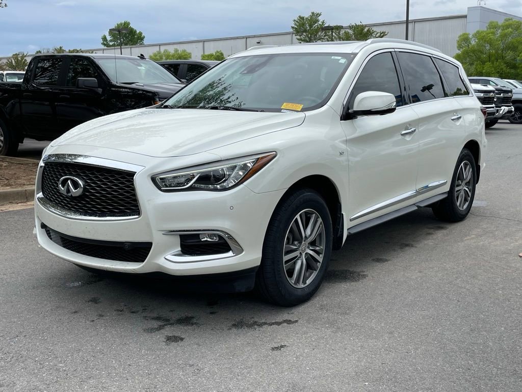 Used 2020 INFINITI QX60 Luxe w/ Essential Package AWD/4WD image 3