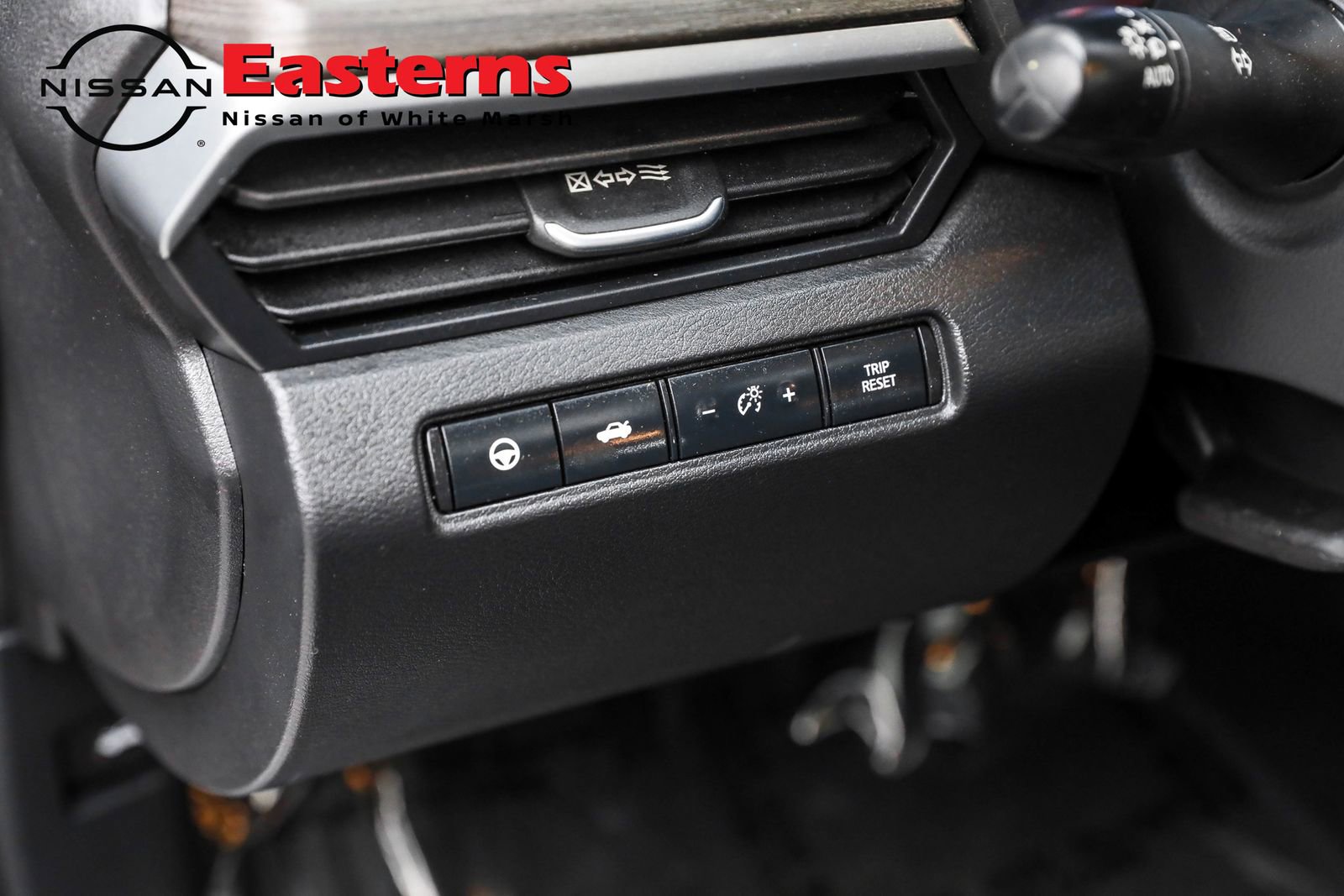 Used 2024 Nissan Altima 2.5 SV w/ SV Premium Package image 34