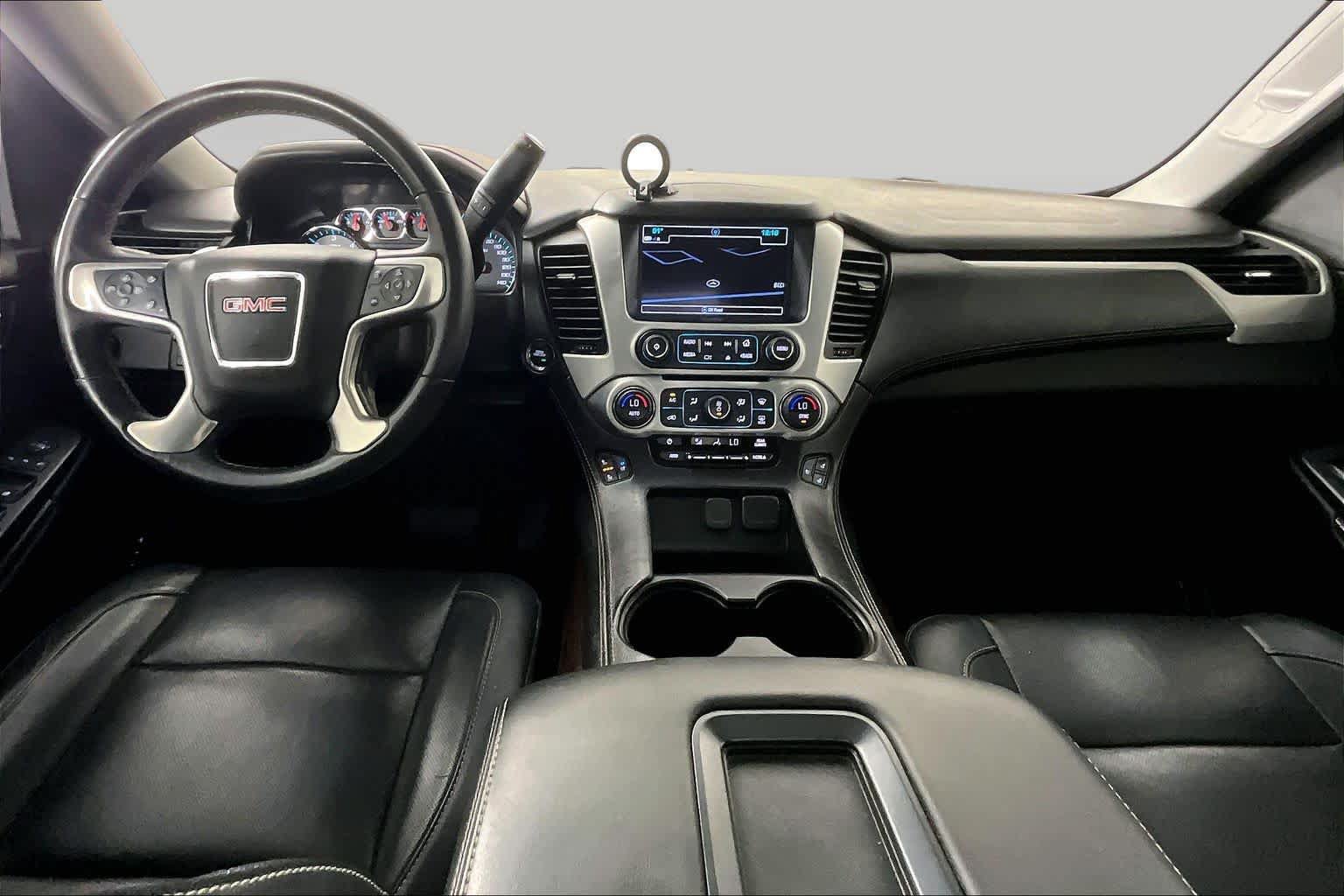 Used 2018 GMC Yukon XL SLT w/ Premium Edition RWD image 14