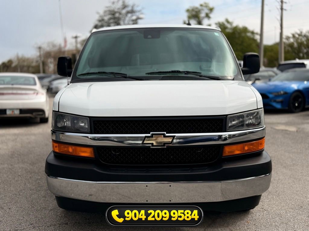 Used 2019 Chevrolet Express 3500 LT w/ LT Preferred Equipment Group RWD image 13