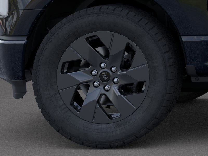 New 2025 Ford F150 Lightning Lariat image 19