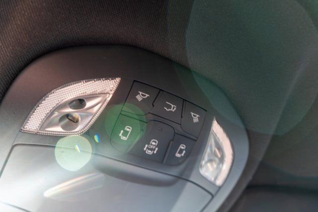 New 2026 Chrysler Pacifica Select image 28