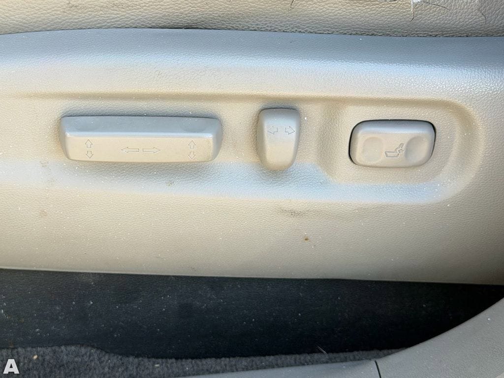 Used 2012 Honda Pilot Touring image 15