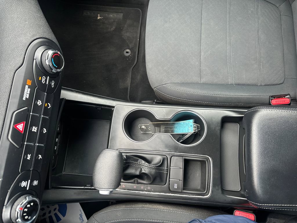 Used 2019 Kia Sorento LX image 13