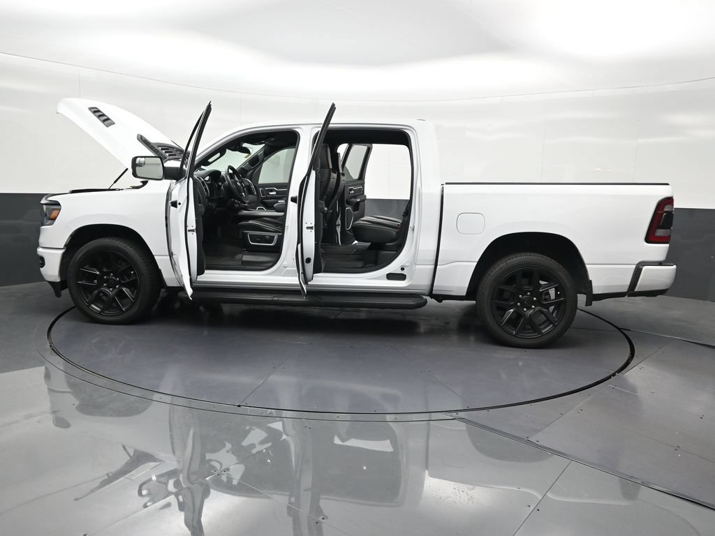 Used 2024 RAM 1500 Laramie AWD/4WD image 34