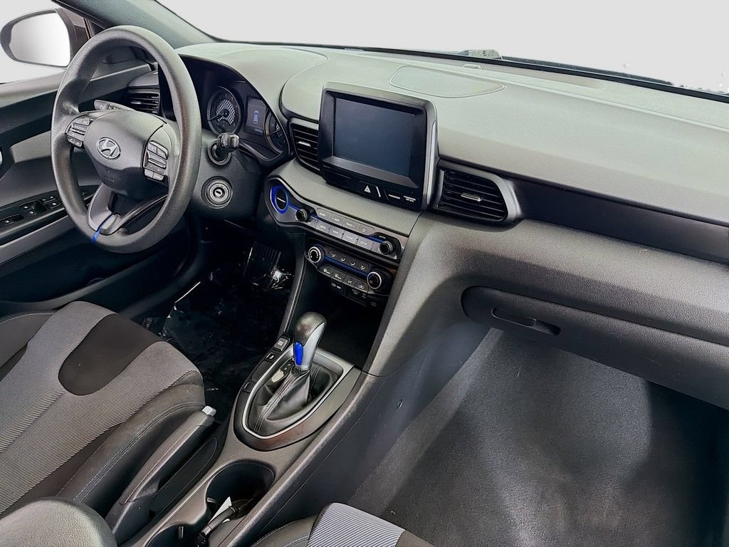 Used 2020 Hyundai Veloster 2.0 FWD image 19
