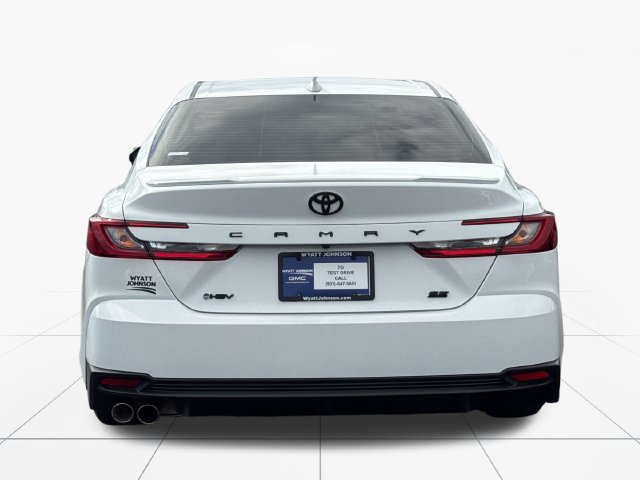 Used 2026 Toyota Camry Hybrid FWD image 4