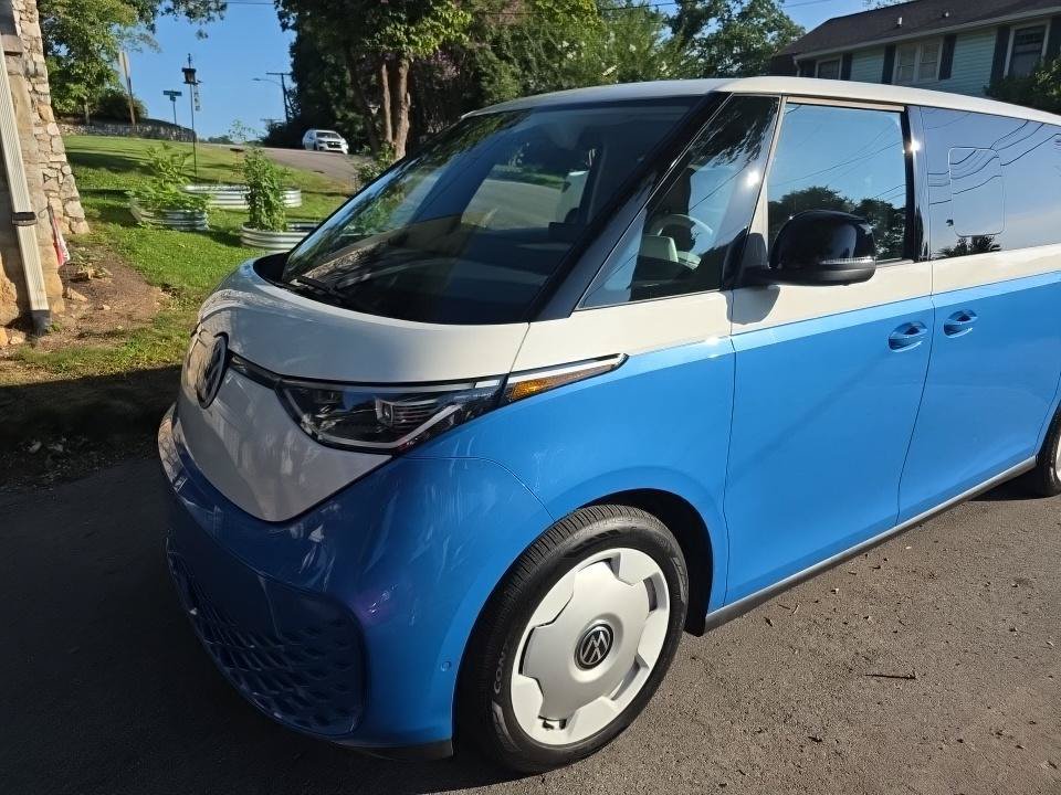Certified 2025 Volkswagen ID. Buzz 1st Edition