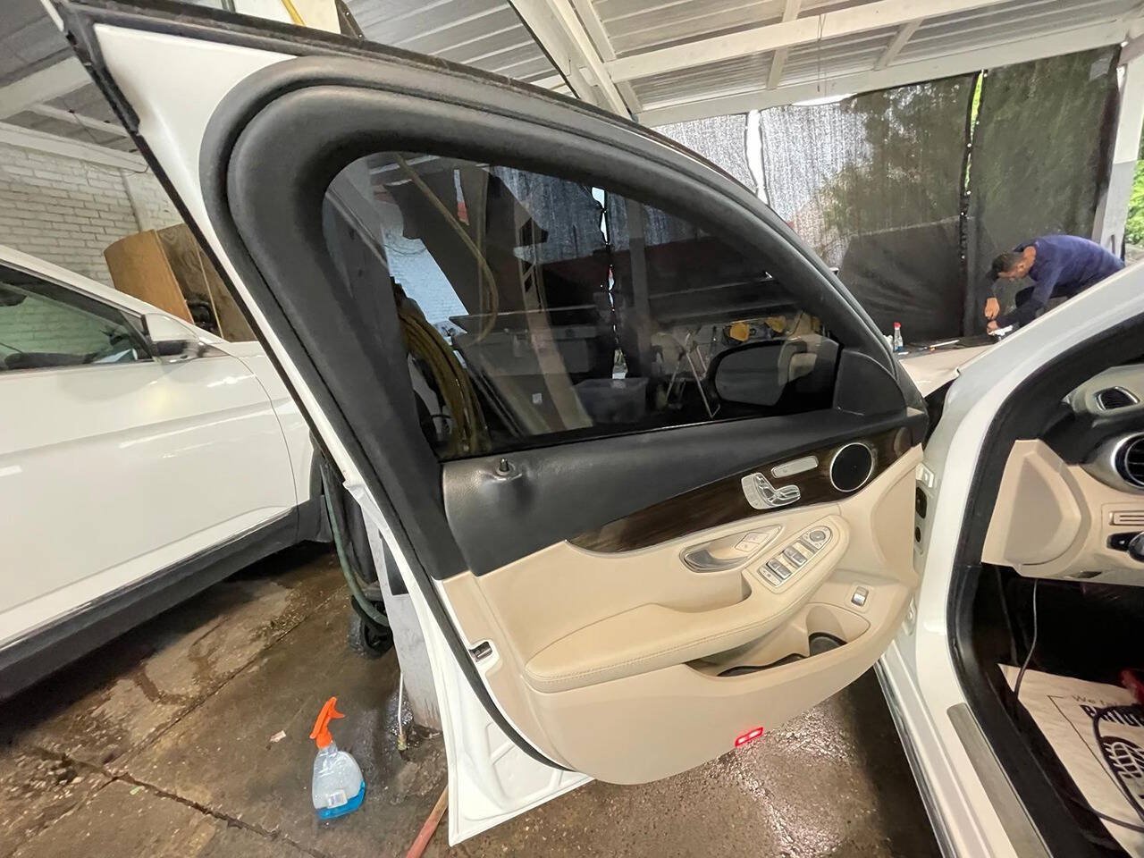 Used 2018 Mercedes-Benz C 300 4MATIC Sedan w/ Premium Package image 10