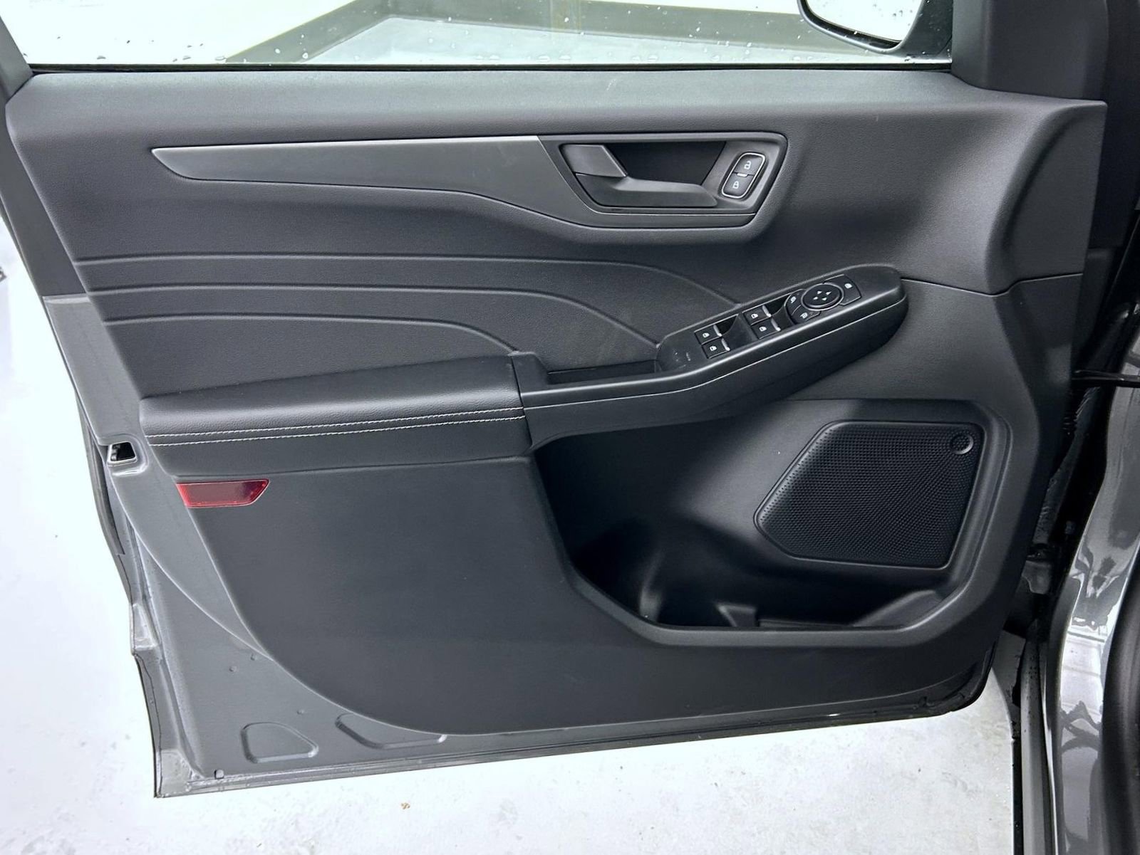 New 2026 Ford Escape Active w/ Cold Weather Package image 9