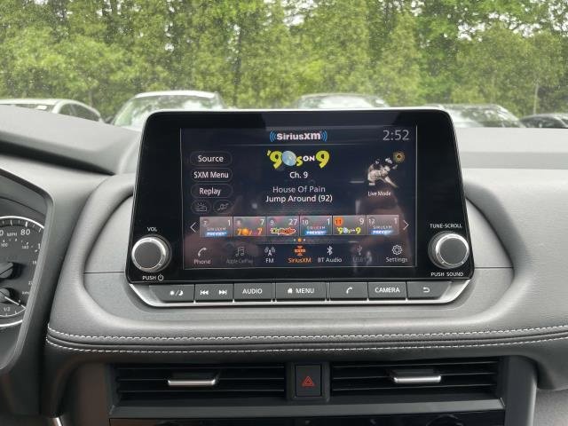 Certified 2024 Nissan Rogue SV w/ SV Premium Package image 28