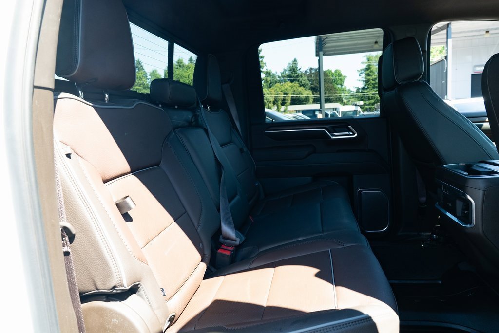 Used 2025 GMC Sierra 3500 Denali w/ Denali Reserve Package image 22