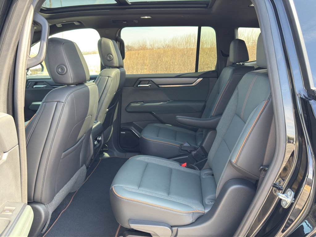 Used 2024 GMC Acadia AT4 w/ Super Cruise Package image 35